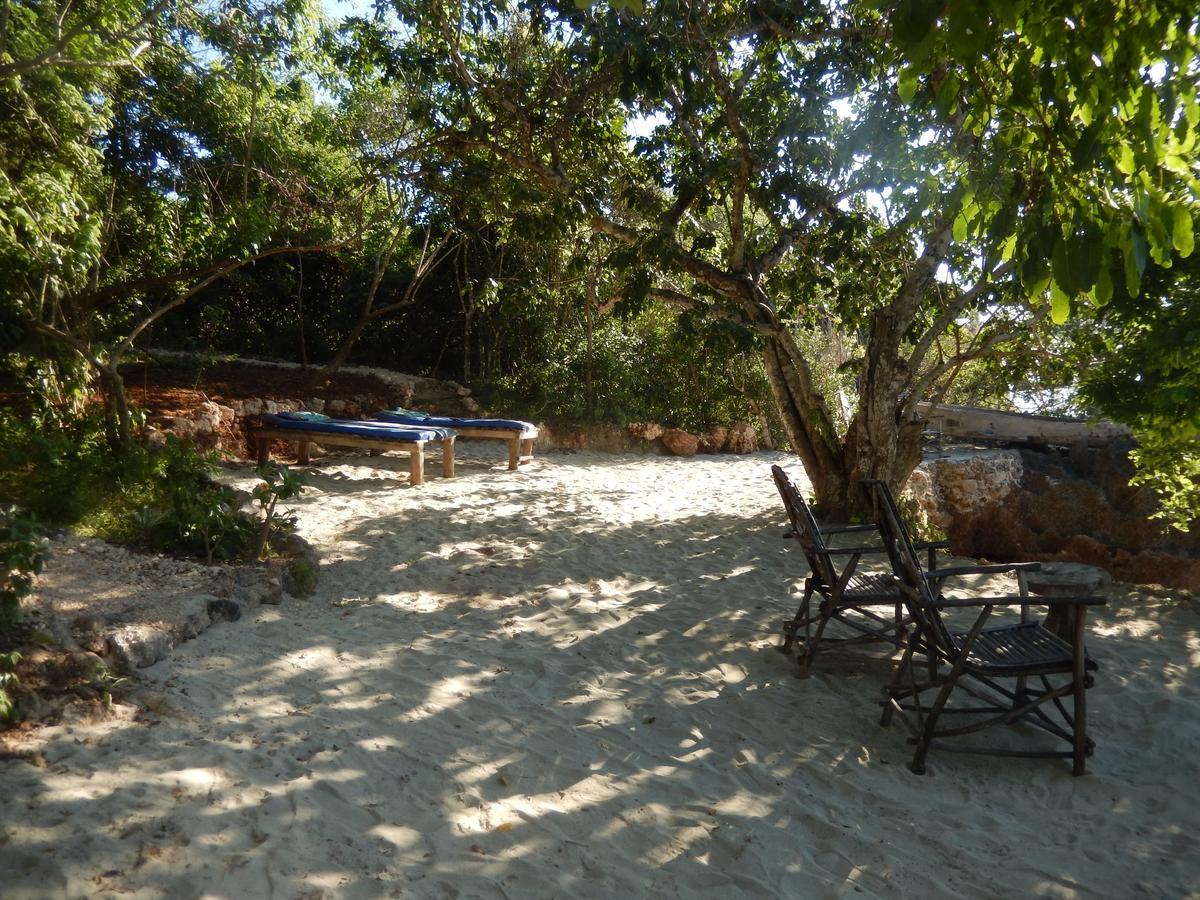 Wasini Island Bandas Екстериор снимка