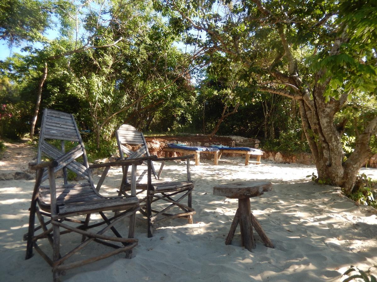 Wasini Island Bandas Екстериор снимка
